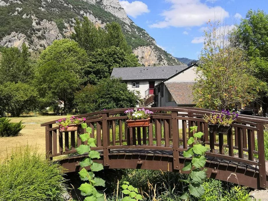 Villa La glycine Sinsat Esterno foto