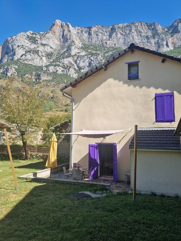 Villa La glycine Sinsat Esterno foto